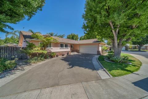 1713 Iris Ct, Modesto, CA 95355 photo 3