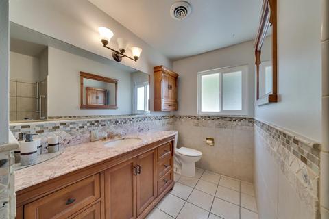 1713 Iris Ct, Modesto, CA 95355 photo 20
