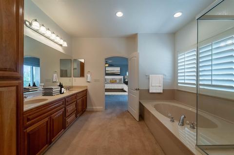 1895 Mary Jo Way, Ripon, CA 95366 photo 6