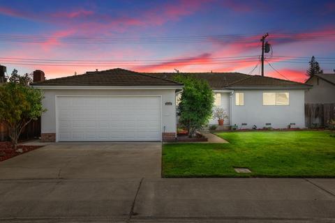 2028 Corbin Ln, Lodi, CA 95242 photo 2