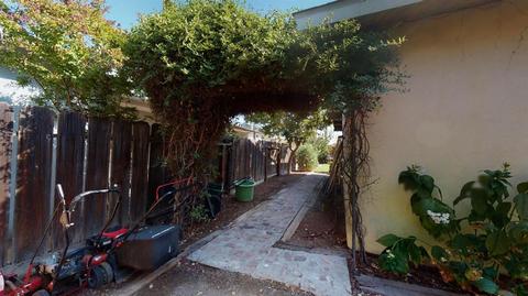 220 S Berkeley Ave, Turlock, CA 95380 photo 21