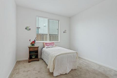 1829 Cornwall Ct, Lathrop, CA 95330 photo 22