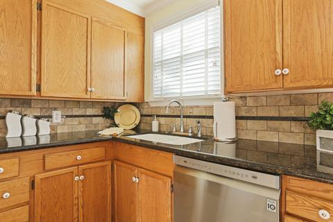 830 Grant Ave, Lodi, CA 95240 photo 15