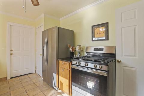 830 Grant Ave, Lodi, CA 95240 photo 12