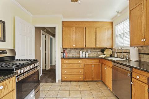 830 Grant Ave, Lodi, CA 95240 photo 14
