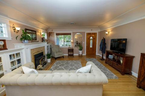 511 Adam St, Modesto, CA 95354 photo 9
