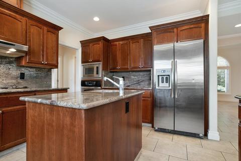 3329 Canterbury Ct, Merced, CA 95340 photo 8