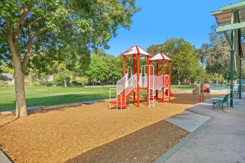 349 B St, Davis, CA 95616 photo 29