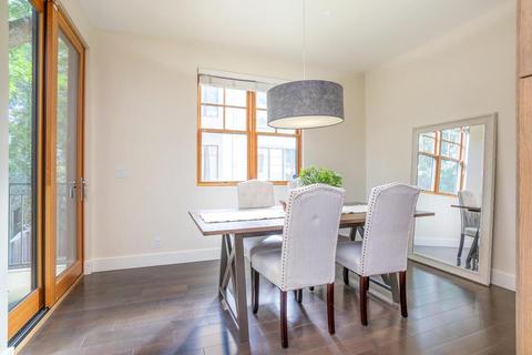 349 B St, Davis, CA 95616 photo 9