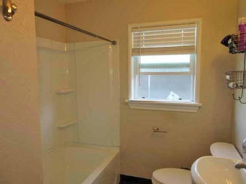 112 E Atlee St, Stockton, CA 95204 photo 9