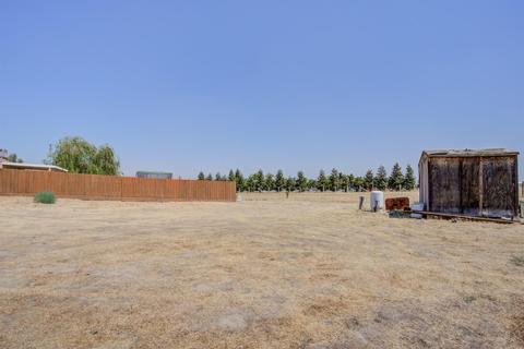 21467 Elmwood, Madera, CA 93638 photo 26