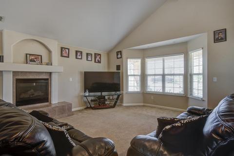 21467 Elmwood, Madera, CA 93638 photo 5