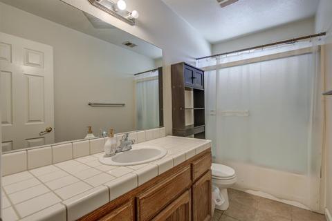 21467 Elmwood, Madera, CA 93638 photo 13