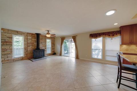 1105 Springcreek Dr, Modesto, CA 95355 photo 16