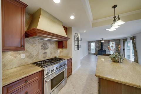 1105 Springcreek Dr, Modesto, CA 95355 photo 12