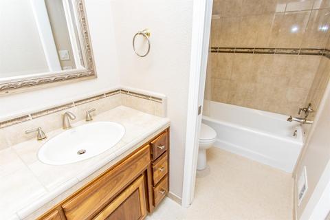 1409 Emigrant Way, Modesto, CA 95358 photo 13