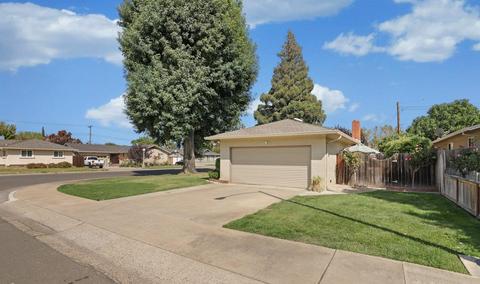 810 Cardinal St, Lodi, CA 95240 photo 4