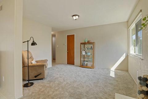810 Cardinal St, Lodi, CA 95240 photo 11