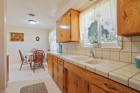 810 Cardinal St, Lodi, CA 95240 photo 19