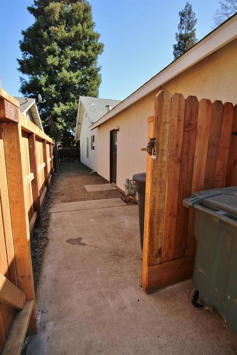 3612 Colonial Dr, Modesto, CA 95356 photo 25