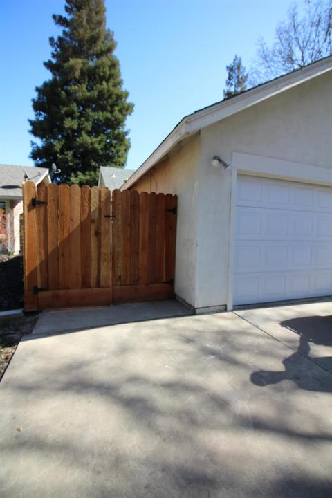 3612 Colonial Dr, Modesto, CA 95356 photo 24