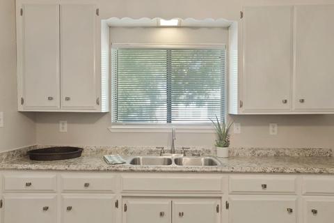 1727 E Walnut St, Stockton, CA 95205 photo 23