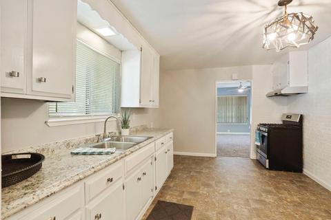 1727 E Walnut St, Stockton, CA 95205 photo 29