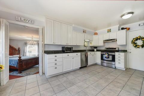 5418 Woodleigh Dr, Carmichael, CA 95608 photo 11
