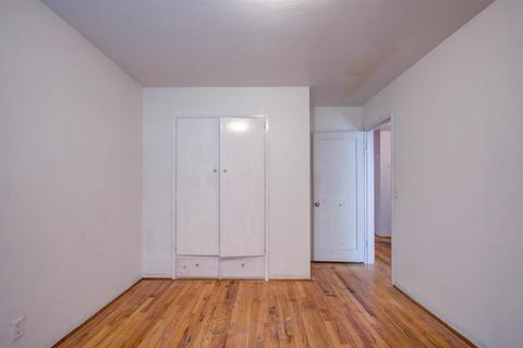 618 W Orangeburg Ave, Modesto, CA 95350 photo 16