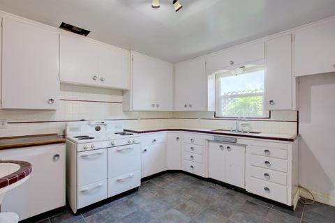 618 W Orangeburg Ave, Modesto, CA 95350 photo 11
