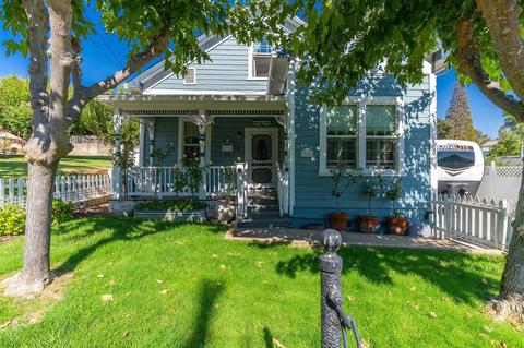 302 Center St, Jackson, CA 95642 photo 1