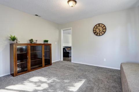 8400 Gaylor Way, Carmichael, CA 95608 photo 15