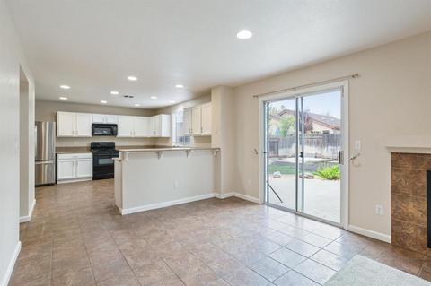 1112 Tern Way, Patterson, CA 95363 photo 15