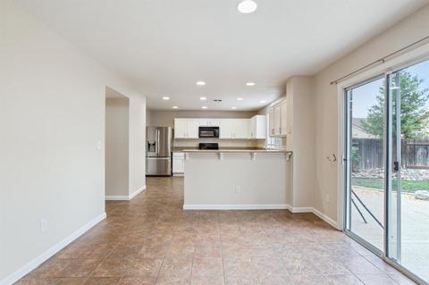 1112 Tern Way, Patterson, CA 95363 photo 14