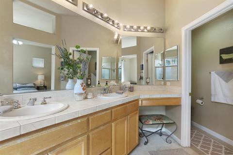 1980 Solothurn Way, Manteca, CA 95337 photo 16