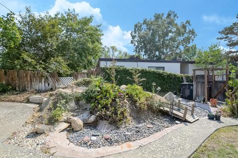 818 Sycamore Ln, Davis, CA 95616 photo 34