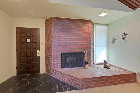 818 Sycamore Ln, Davis, CA 95616 photo 5