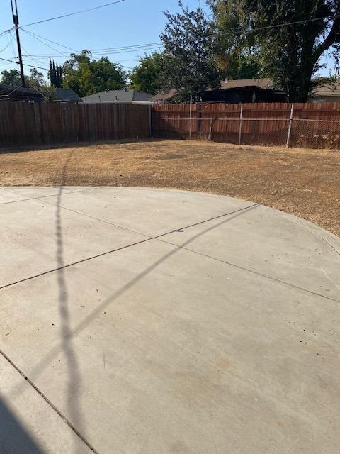 521 E Downs St, Stockton, CA 95204 photo 12
