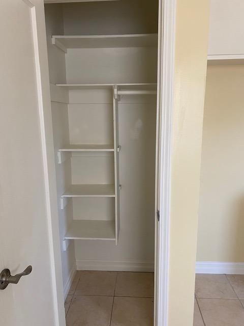 521 E Downs St, Stockton, CA 95204 photo 8