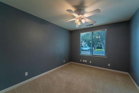 2009 Landing Ct, Modesto, CA 95357 photo 24