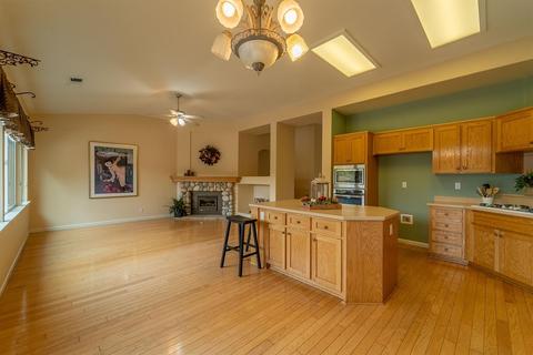 2009 Landing Ct, Modesto, CA 95357 photo 11