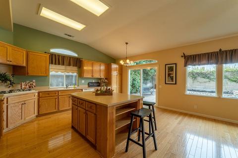 2009 Landing Ct, Modesto, CA 95357 photo 3