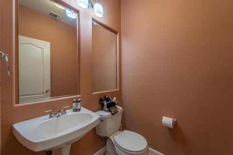 2009 Landing Ct, Modesto, CA 95357 photo 15
