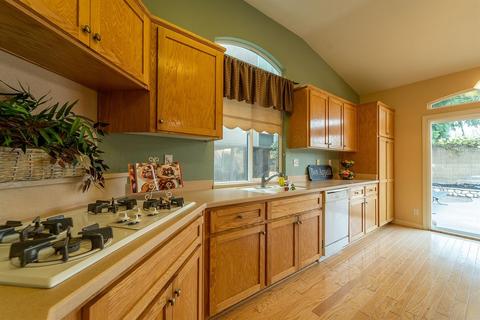 2009 Landing Ct, Modesto, CA 95357 photo 10