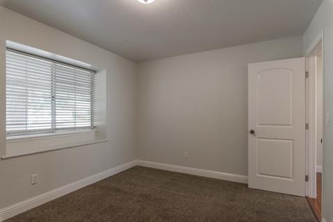 1820 Montilla Ct, Modesto, CA 95358 photo 15
