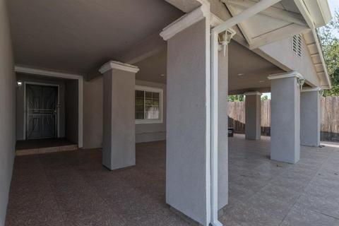1820 Montilla Ct, Modesto, CA 95358 photo 4