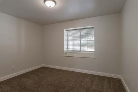 1820 Montilla Ct, Modesto, CA 95358 photo 14