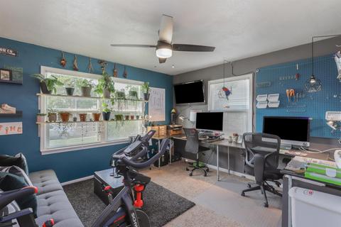 901 E Fairmont Ave, Modesto, CA 95350 photo 18