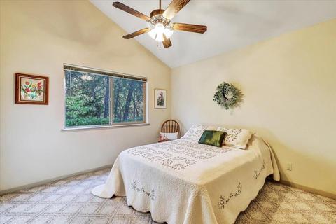16084 Peninsula Ct, Grass Valley, CA 95949 photo 46