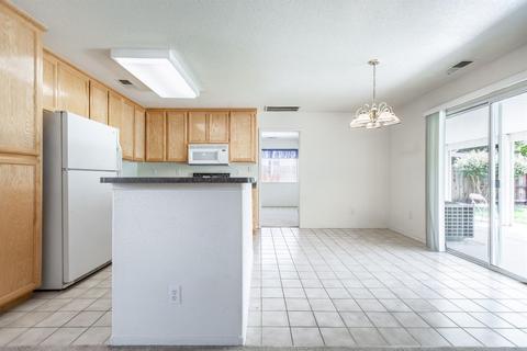 5204 Dunham Ct, Salida, CA 95368 photo 12